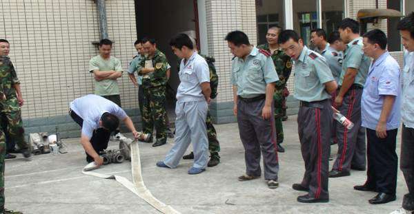 big-2011-7-14_14-23-28.jpg big-2011-7-14_14-23-28.jpg