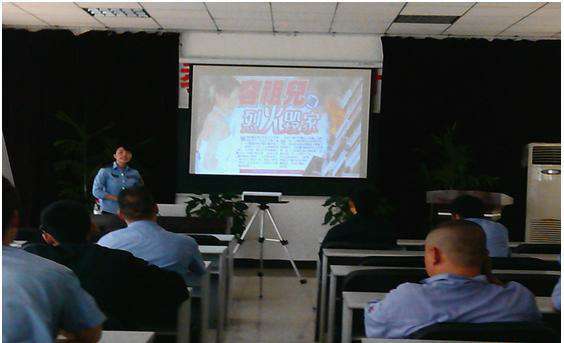 big-2015-12-19_10-15-54.JPG big-2015-12-19_10-15-54.JPG